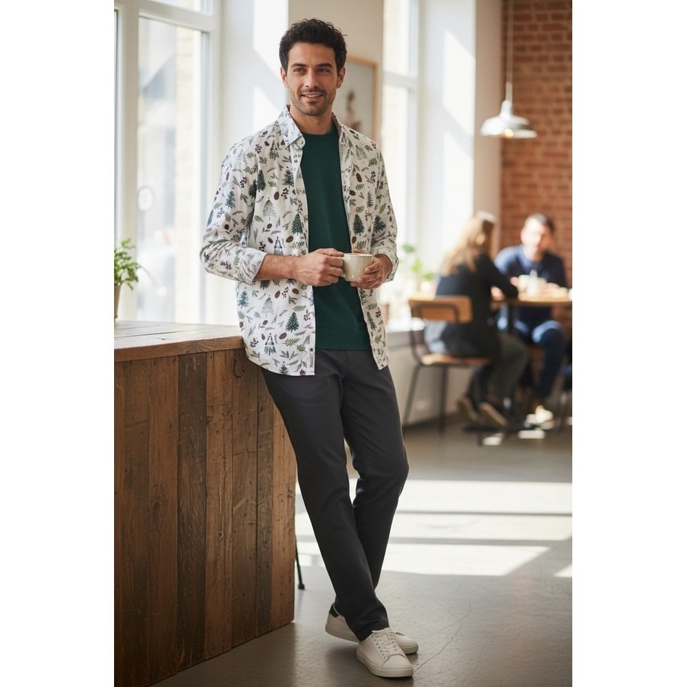 Cactus Man Ricky Singh Shirt Men M White Christmas Tree Print Button Up slim fit